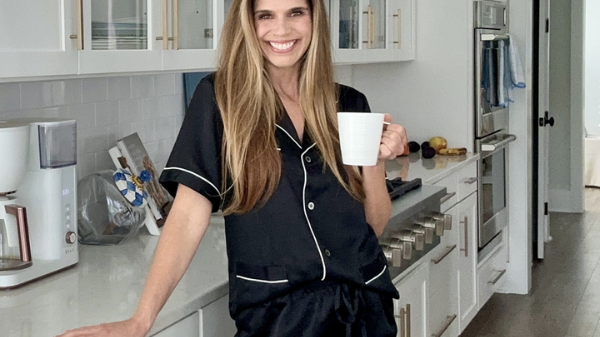 Silk and Seta Luxury Pajamas Review 2025: The Sleep Secret That Quietly Took Over My Nighttime Routine